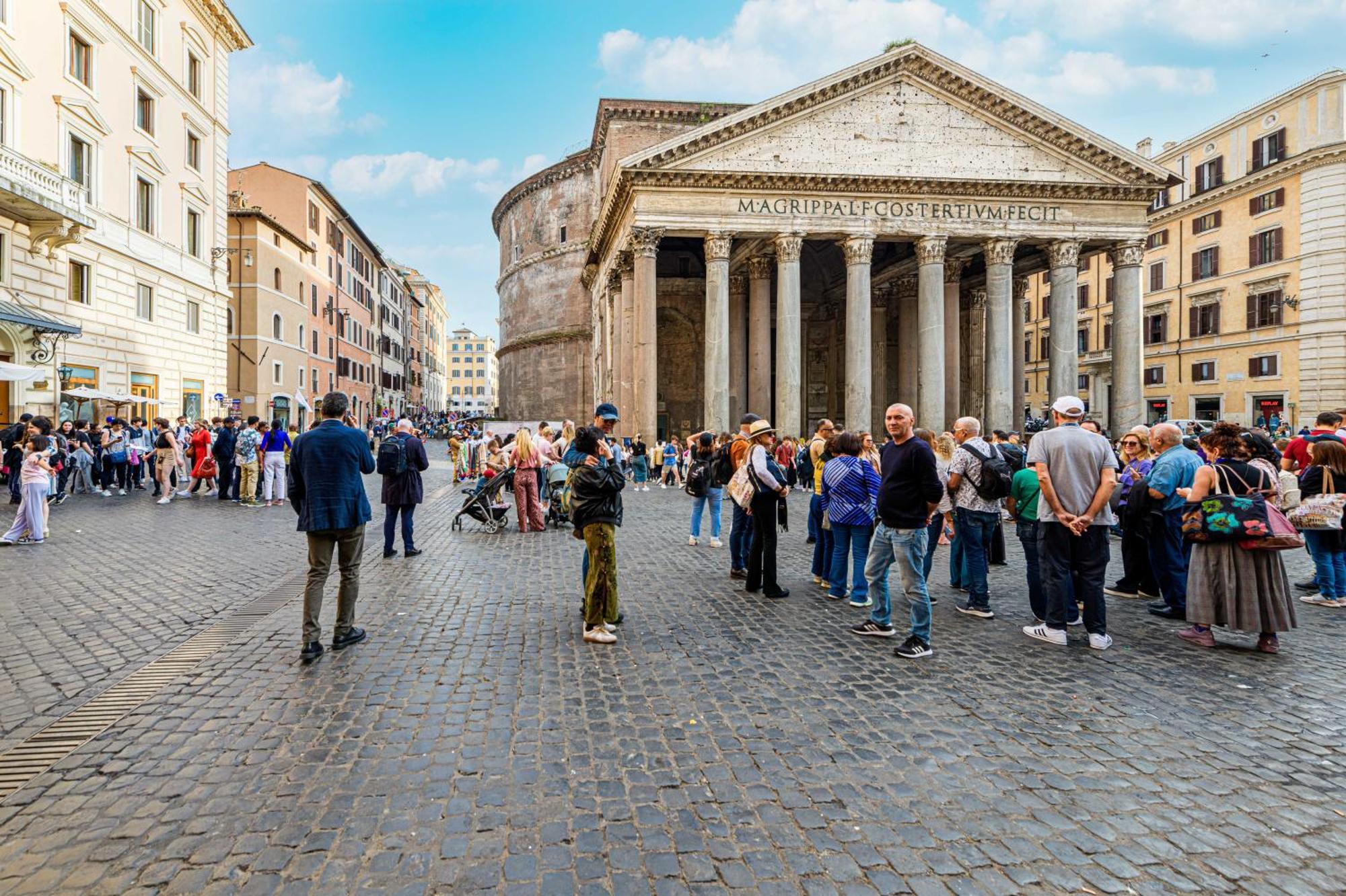 Deluxe Apartments Pantheon Рим Екстер'єр фото